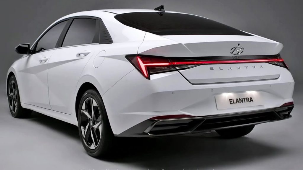 Đánh giá về ngoại thất xe Hyundai Elantra 2020